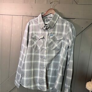 DIXXON FLANNEL AVALANCHE Grey & White Women’s Plaid Button-Up Shirt